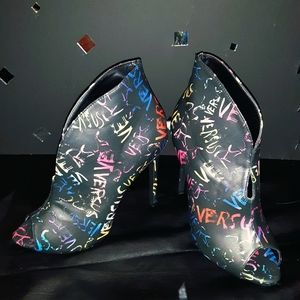 Graffiti pumps